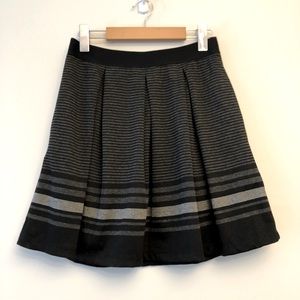 NWT Max Studio Black and White Skirt, Size S
